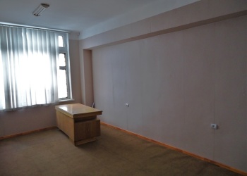 Koryun St, Center, Yerevan, 1 Room Սենիակների քանակ,Գրասենյակային տարածք,Վարձակալություն,Koryun St,4,2087