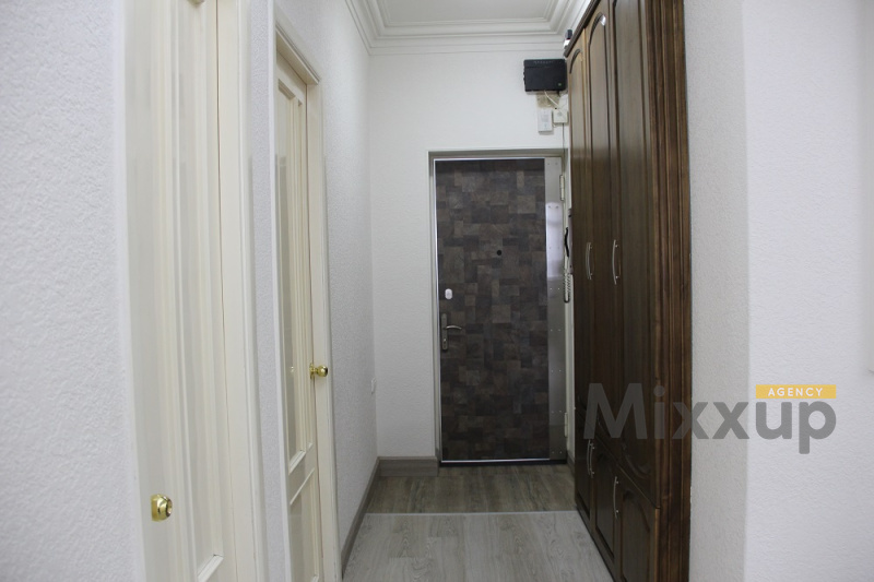 Alek Manukyan St, Center, Yerevan, 3 Rooms Rooms,1 BathroomBathrooms,Apartment,Rent,Alek Manukyan St,5