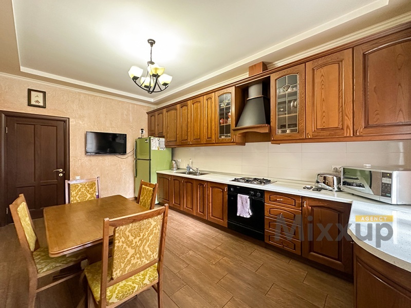 Aram St, Center, Yerevan, 4 Rooms Rooms,2 BathroomsBathrooms,Apartment,Sale,Aram St ,4,2192