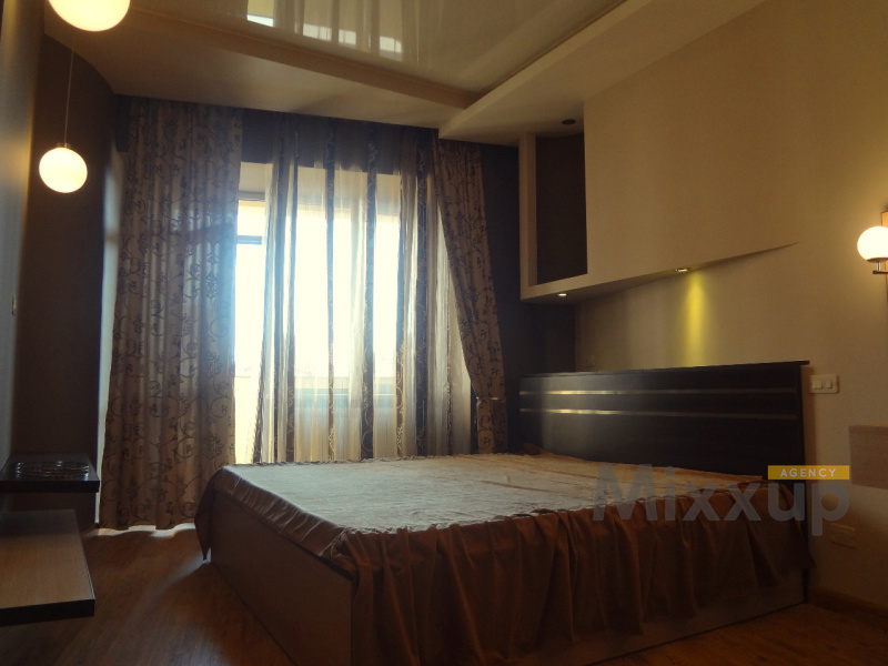 Byuzand St, Center, Yerevan, 3 Количество комнат Количество комнат ,2 ВанныеВанные,Apartment,Аренда,Byuzand St,4,2229