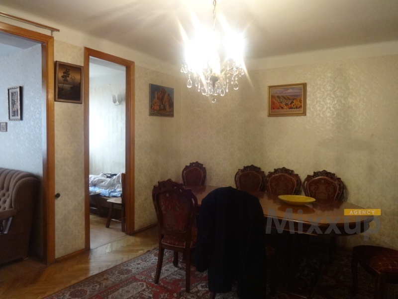 Sarmen St, Center, Yerevan, 5 Rooms Rooms,1 Bathroom Bathrooms,Apartment,Sale,Sarmen St,3,2276