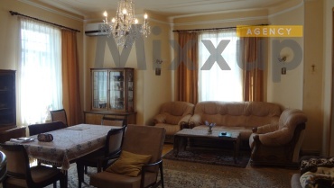 Apartment for Sale on Zarobyan St
