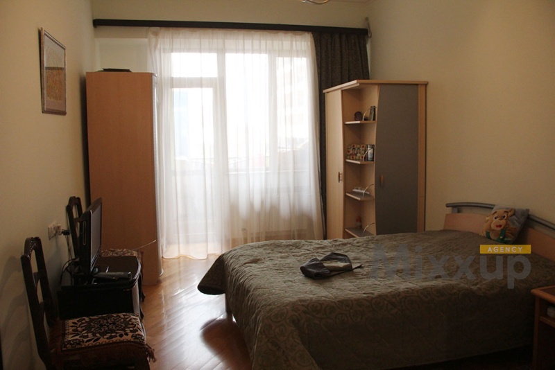 Byuzand St, Center, Yerevan, 3 Комнаты Комнаты,2 ВанныеВанные,Apartment,Аренда,Byuzand St,5,1131