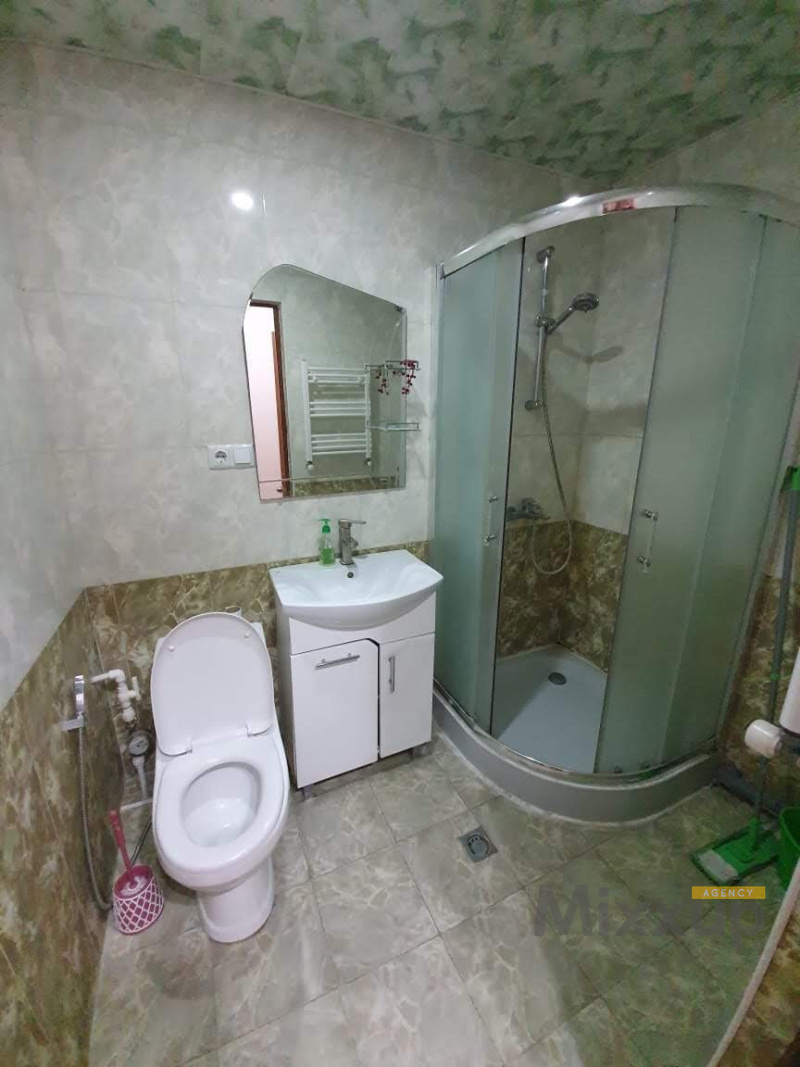 Argishti St, Center, Yerevan, 4 Rooms Rooms,1 Bathroom Bathrooms,Apartment,Rent,Argishti St ,11,2964