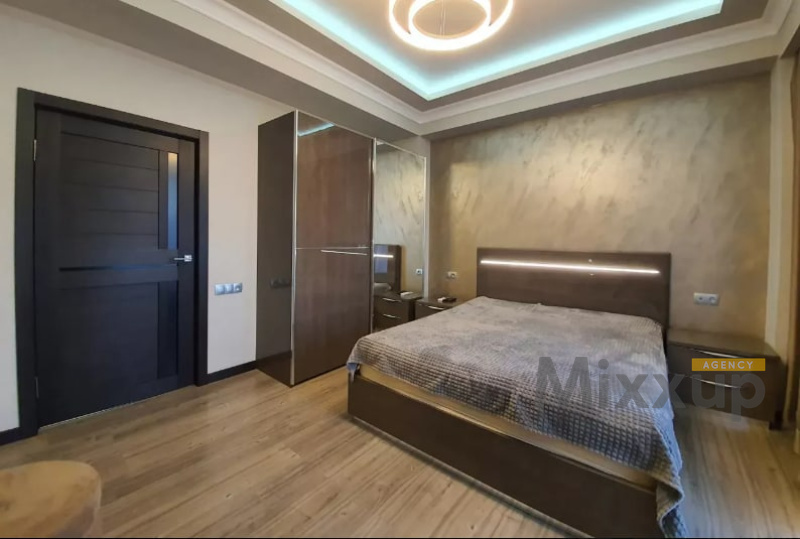 Koghbatsi St, Center, Yerevan, 3 Սենյակների քանակ Սենյակների քանակ,1 BathroomԼոգասենյակ,Apartment,Վարձակալություն,Koghbatsi St,17,2980