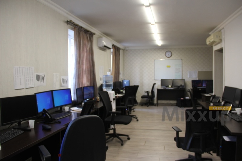 Byuzand St, Center, Yerevan, 3 Rooms Rooms,Office,Rent,Byuzand St,2,3090