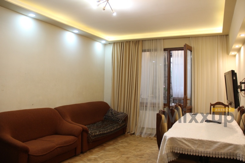 Azatutyan Ave, Arabkir, Yerevan, 4 Rooms Rooms,1 Bathroom Bathrooms,Apartment,Rent,Azatutyan Ave ,1,3101