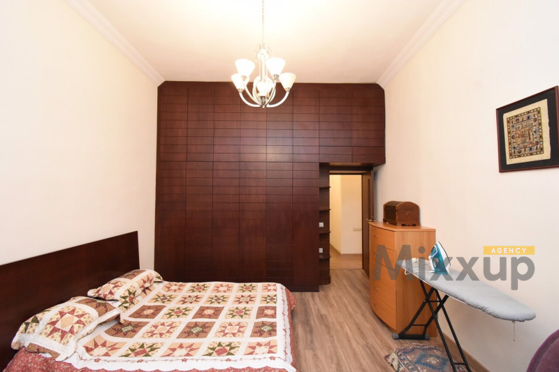 Teryan St, Center, Yerevan, 3 Rooms Rooms,1 Bathroom Bathrooms,Apartment,Rent,Teryan St,3,3105