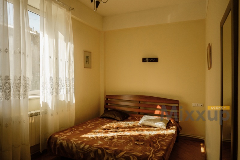 Saryan St, Center, Yerevan, 2 Rooms Rooms,1 Bathroom Bathrooms,Apartment,Rent,Saryan St,4,3122