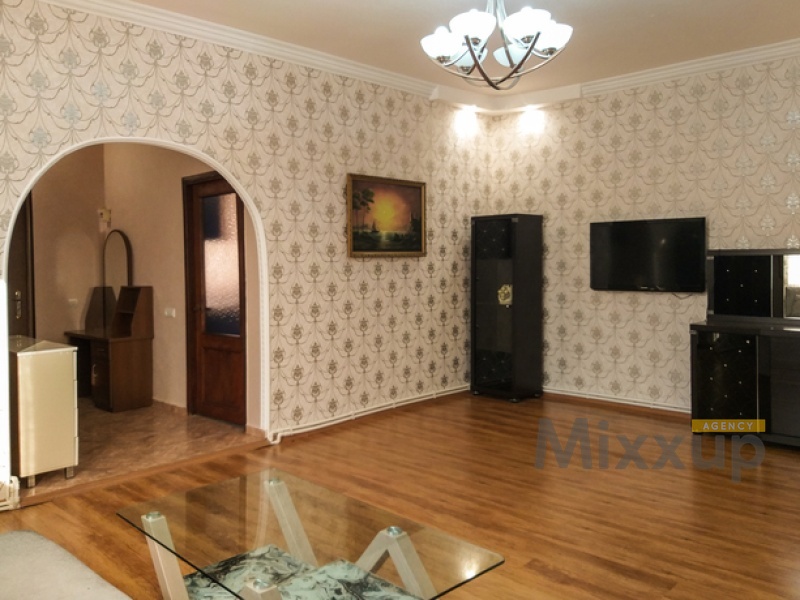 Khorenatsi St, Center, Yerevan, 2 Bedrooms Bedrooms, 3 Սենիակների քանակ Սենիակների քանակ,1 BathroomBathrooms,Villa,Վարձակալություն,Khorenatsi St,3160