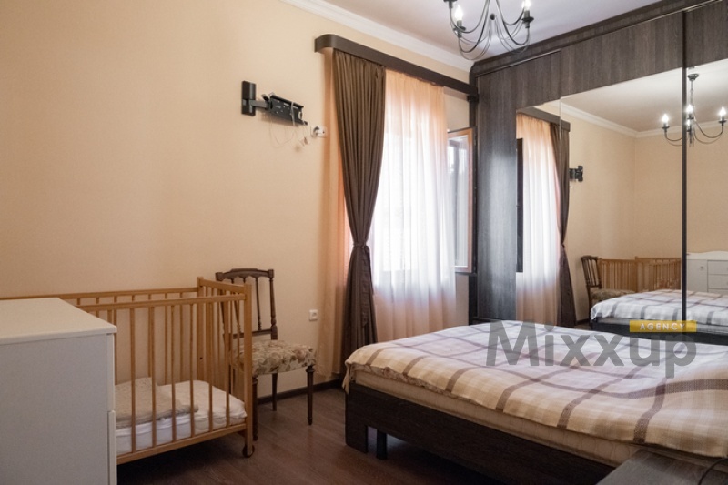 Kond St, Center, Yerevan, 4 Bedrooms Bedrooms, 6 Rooms Rooms,3 BathroomsBathrooms,Villa,Rent,Kond St,3179