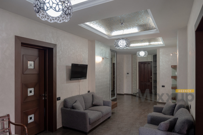 Vardanants St, Center, Yerevan, 3 Rooms Rooms,2 BathroomsBathrooms,Apartment,Rent,Vardanants St,14,3215