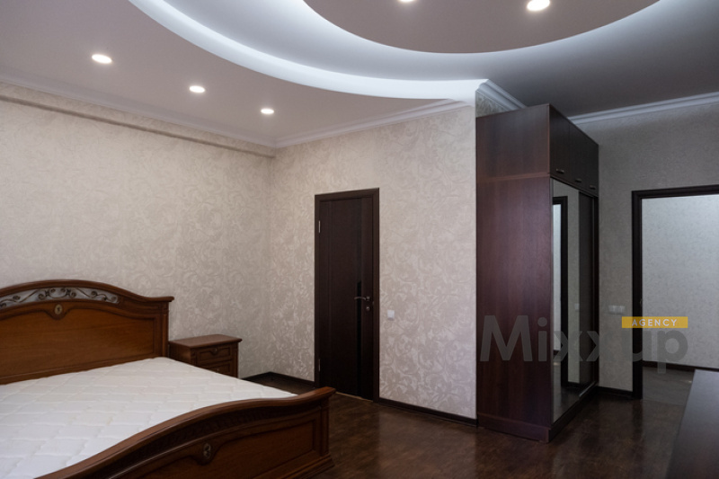 Orbeli St, Arabkir, Yerevan, 4 Rooms Rooms,1 Bathroom Bathrooms,Apartment,Rent,Orbeli St,4,3247