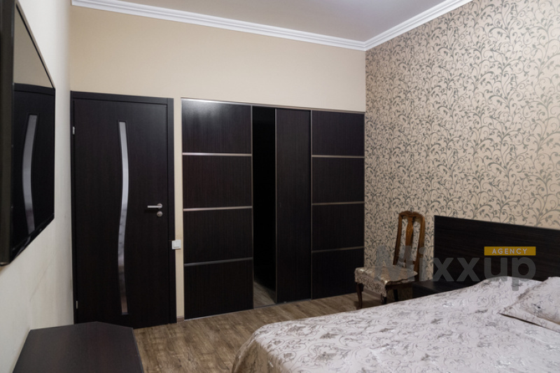 Paronyan St, Center, Yerevan, 3 Rooms Rooms,1 Bathroom Bathrooms,Apartment,Rent,Paronyan St,1,3251