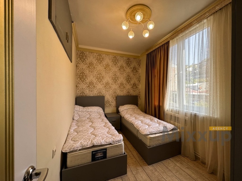 Heratsi St, Center, Yerevan, 3 Rooms Rooms,1 Bathroom Bathrooms,Apartment,Rent,Heratsi St,4,3264