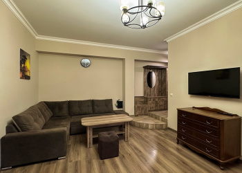 Abovyan St, Center, Yerevan, 3 Սենյակների քանակ Սենյակների քանակ,1 BathroomԼոգասենյակ,Apartment,Վարձակալություն,Abovyan St,2,3299