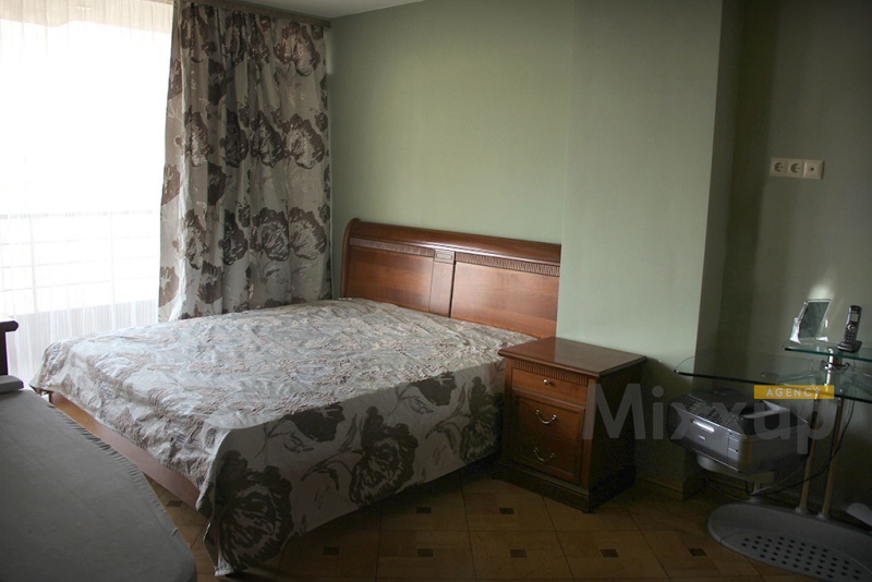 Mashtots Ave, Center, Yerevan, 3 Rooms Rooms,2 BathroomsBathrooms,Apartment,Sale,Mashtots Ave,4,1170