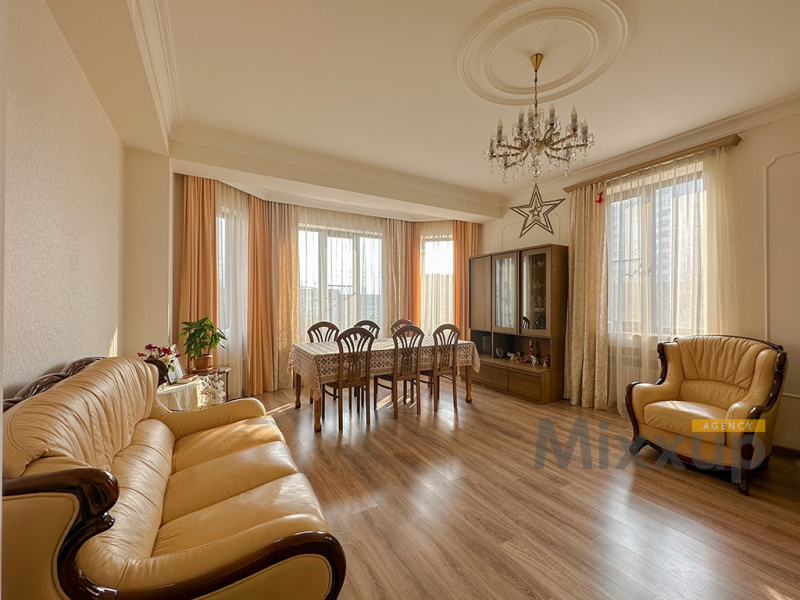 Mikoyan St, Davtashen, Yerevan, 4 Bedrooms Bedrooms, 5 Rooms Rooms,2 BathroomsBathrooms,Villa,Rent,Mikoyan St,3336