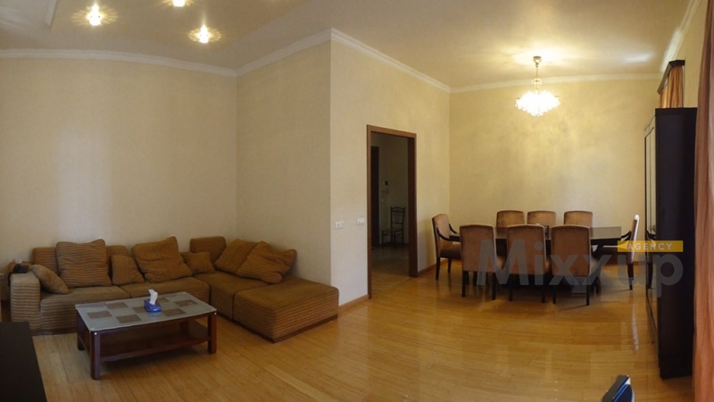 Moskovyan St, Center, Yerevan, 2 Rooms Rooms,1 Bathroom Bathrooms,Apartment,Sale,Moskovyan St,4,3337