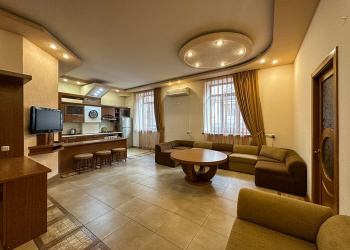 Moskovyan St, Center, Yerevan, 3 Rooms Rooms,1 Bathroom Bathrooms,Apartment,Rent,Moskovyan St,2,3339