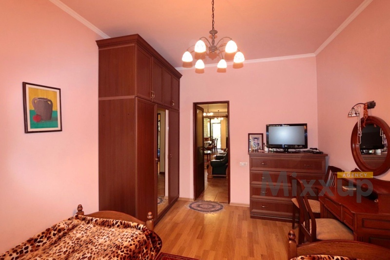 Sose St, Arabkir, Yerevan, 3 Bedrooms Bedrooms, 5 Rooms Rooms,2 BathroomsBathrooms,Villa,Sale,Sose St,3414
