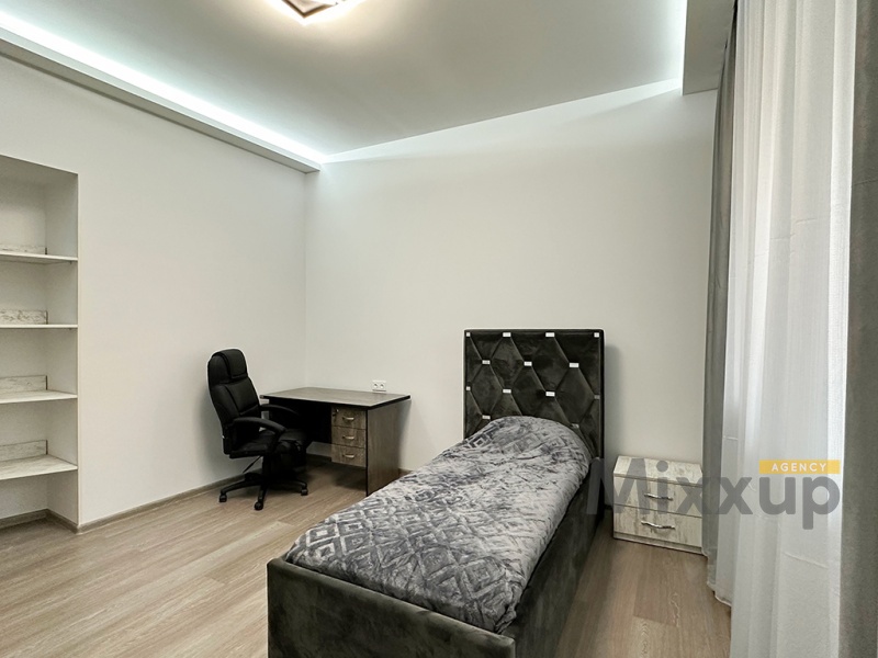 Proshyan St, Center, Yerevan, 4 Rooms Rooms,1 Bathroom Bathrooms,Apartment,Sale,Proshyan St,1,3457