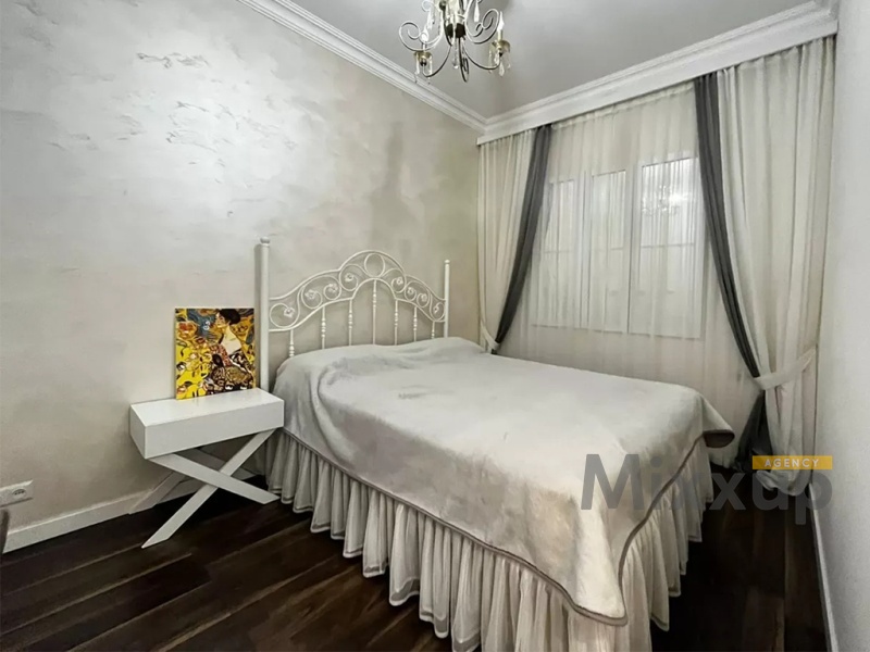 Koryun St, Center, Yerevan, 3 Rooms Rooms,1 Bathroom Bathrooms,Apartment,Sale,Koryun St,3,3496
