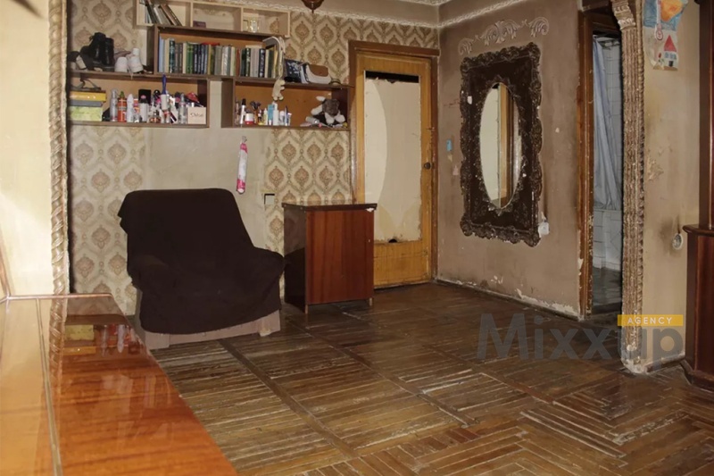 Koghbatsi St, Center, Yerevan, 3 Rooms Rooms,2 BathroomsBathrooms,Apartment,Sale,Koghbatsi St,9,3526