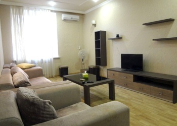 Mashtots Ave, Center, Yerevan, 2 Rooms Rooms,1 Bathroom Bathrooms,Apartment,Rent,Mashtots Ave,2,1232