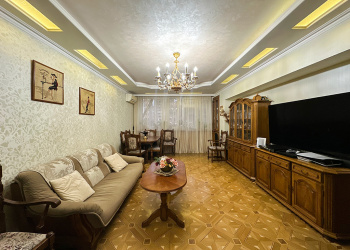 Pushkin St, Center, Yerevan, 4 Rooms Rooms,2 BathroomsBathrooms,Apartment,Sale,Pushkin St,3,4230