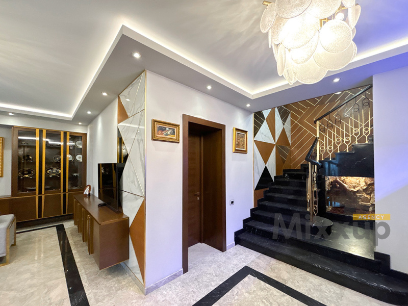 Kamarak 2 lane, Qanaqer-Zeytun, Yerevan, 1 Bedroom Bedrooms, 4 Rooms Rooms,1 Bathroom Bathrooms,Villa,Sale,Kamarak 2 lane,4253