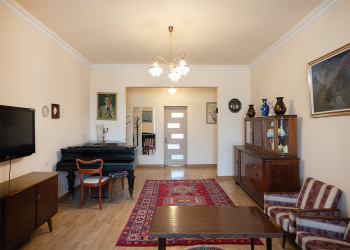 Komitas Ave, Arabkir, Yerevan, 3 Rooms Rooms,1 Bathroom Bathrooms,Apartment,Rent,Komitas Ave,3,4330
