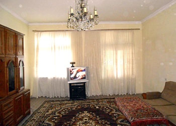 Koryun St, Center, Yerevan, 4 Սենյակների քանակ Սենյակների քանակ,1 BathroomԼոգասենյակ,Apartment,Վարձակալություն,Koryun St,4,1302